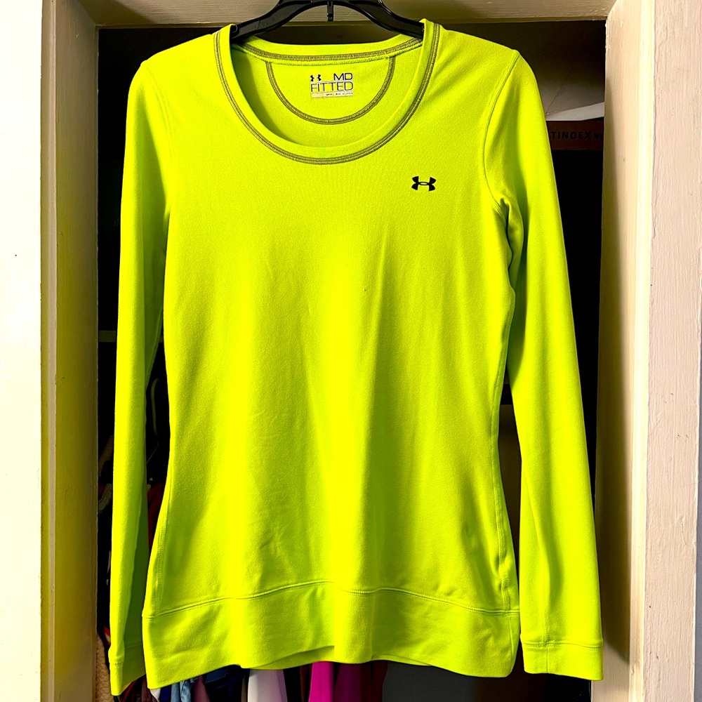 Under armour woman’s long sleeve